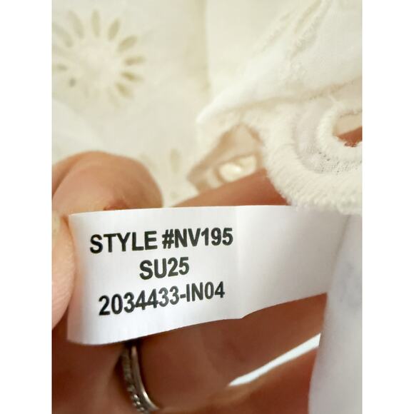 Madewell | NWT Embroidered Shirred Puff-Sleeve Top in Floral Eyelet | Sz XXS - Picture 8 of 10